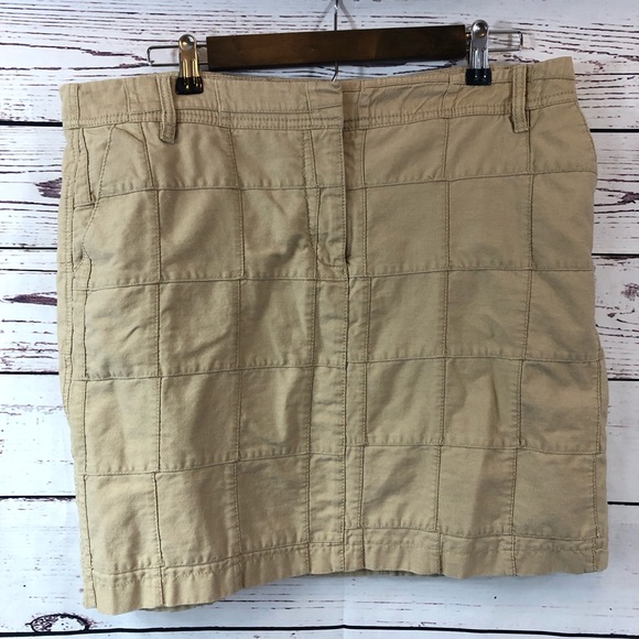 ANN TAYLOR LOFT Khaki Patchwork Mini Skirt size 12 - Picture 3 of 5
